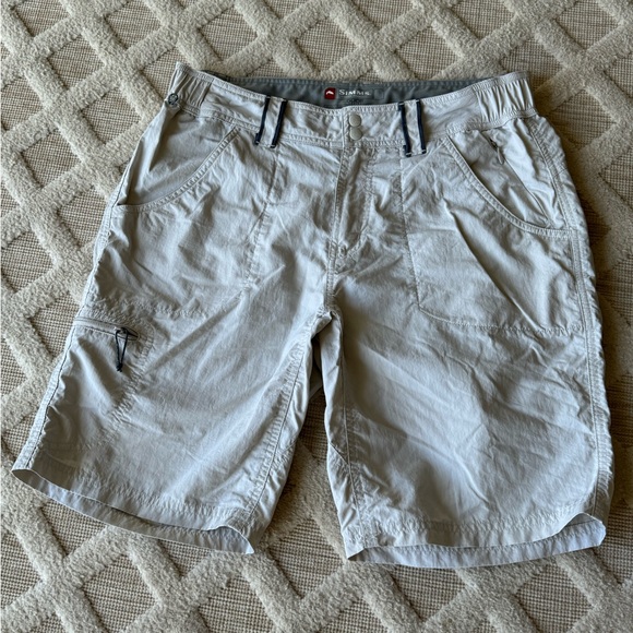 Simms Guide 100% Nylon Shorts In Beige Size S Classic Outdoor Hiking Fishing - Picture 1 of 10